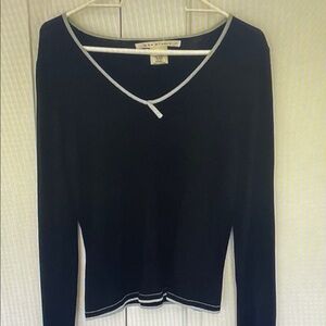 Max Studio Black Long-Sleeve V-Neck Top with White Trim